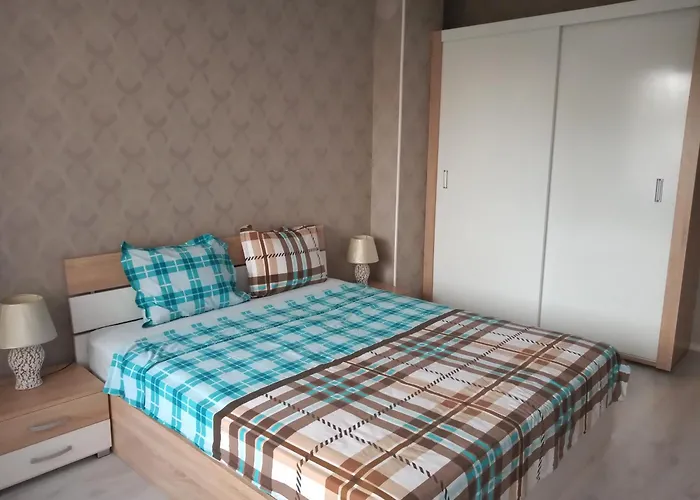 мезонет мени - две спални и две бани Apartament *